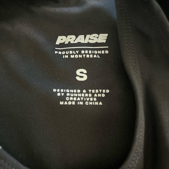 Praise crop top - Picture 2 of 4